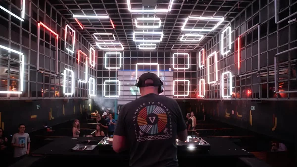 When Techno and DnB Crossover